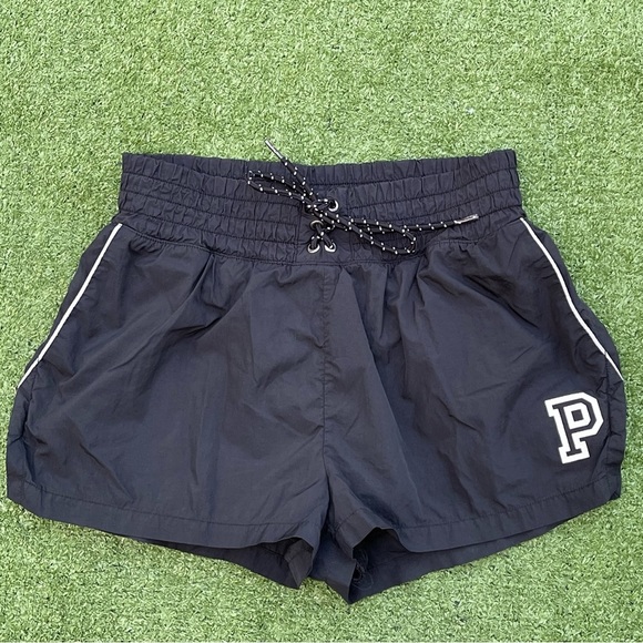Victoria's Secret PINK running gym shorts XS Preowned activewear mesh liner - Picture 5 of 5